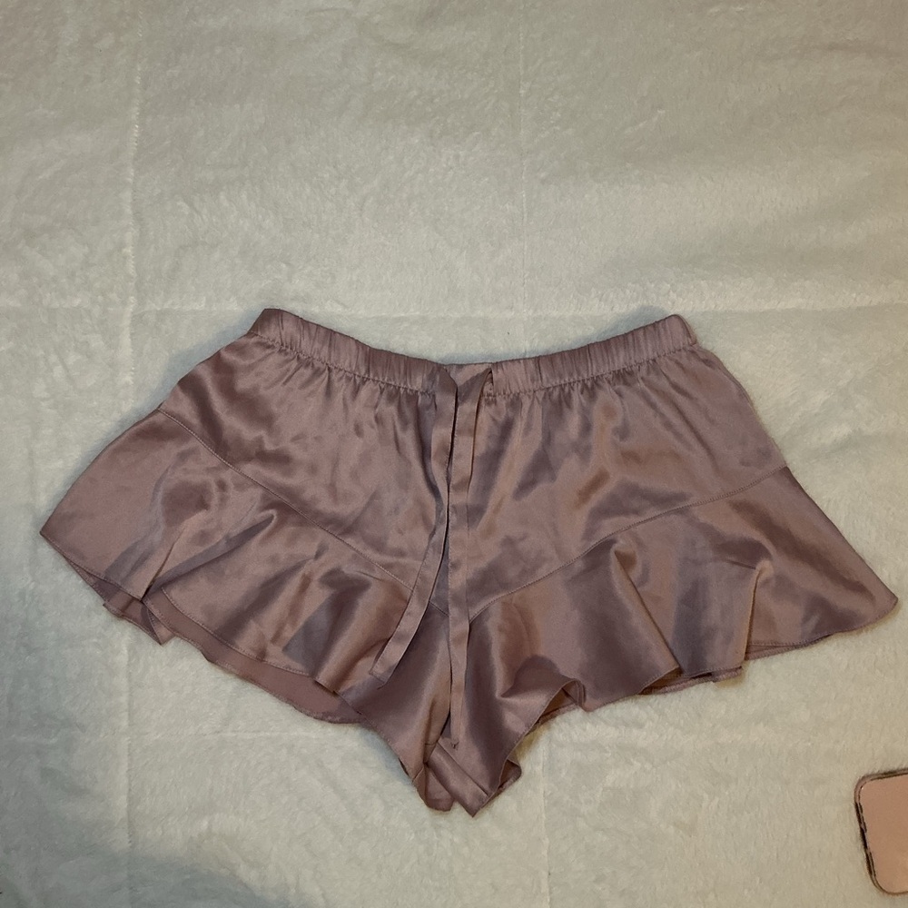 Silky Ruffle Shorts in Mauve